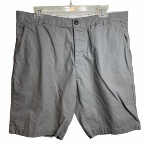 H&M solid Gray Flat Front 100% Cotton Bermuda Shorts with pockets waist 34